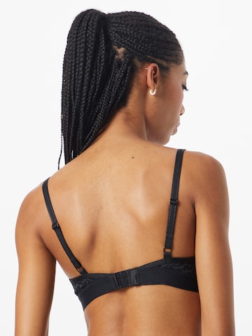 Sutien de tricou Sutien 'Rose' de la Hunkemöller pe negru