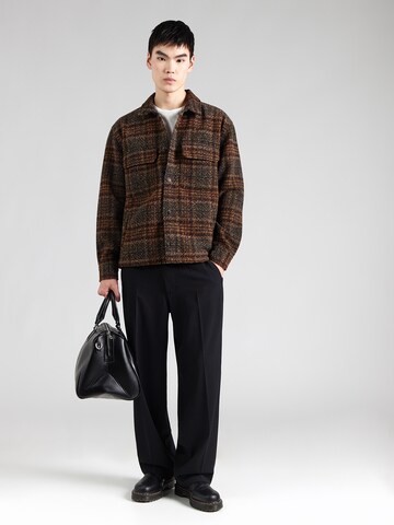 Abercrombie & Fitch Přechodná bunda – hnědá