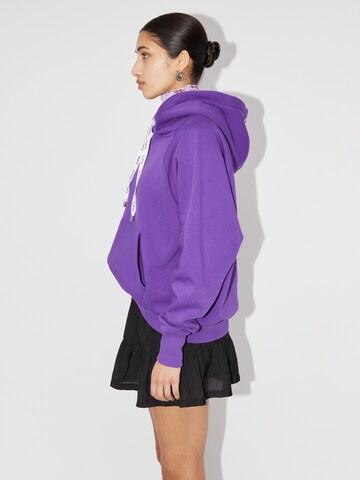 Sweat-shirt 'Hayley' LeGer by Lena Gercke en violet