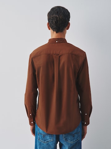 Regular fit Camicia di Next in marrone