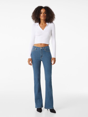 évasé Jean Bershka en bleu