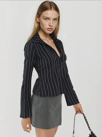 Hiccup - Blusa em preto