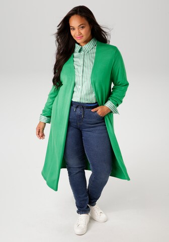 Aniston Blouse in Green
