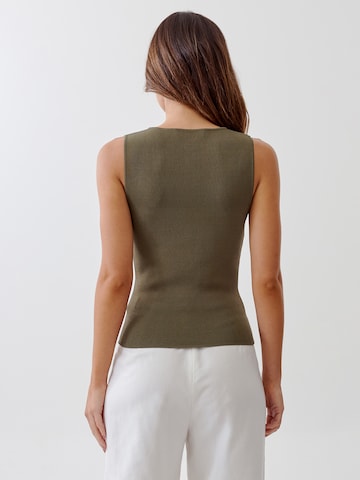 Tussah Shirt 'TANYA' in Green: back