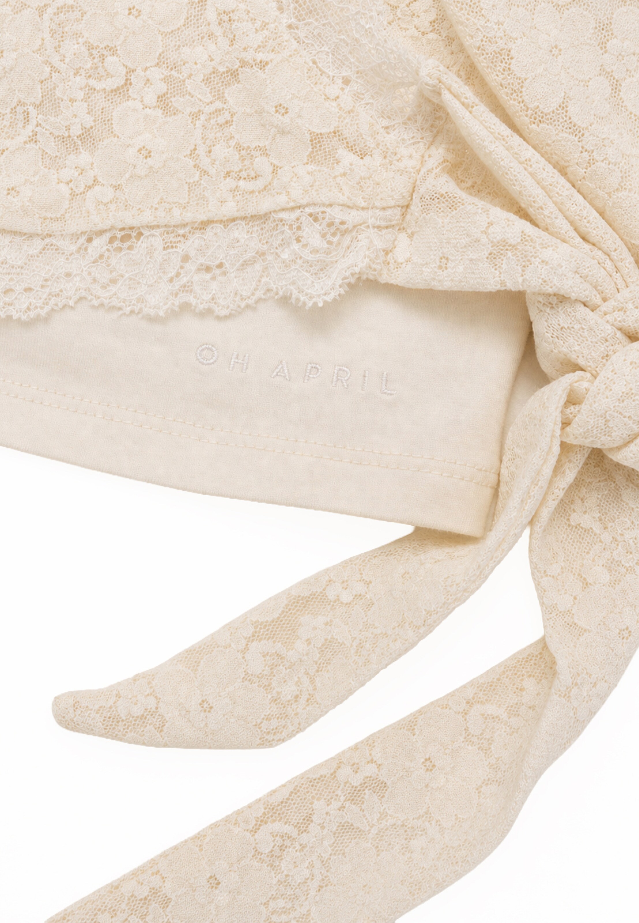 Cardigan 'Sylva' OH APRIL en blanc