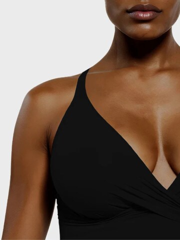 Maillot de bain modelant 'Twist' cfab (formerly creamy fabrics) en noir