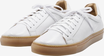 DreiMaster Klassik Sneakers in White