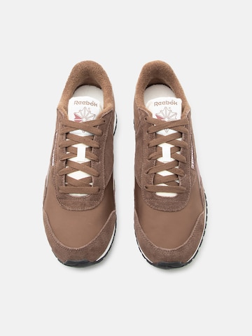 ruda Reebok Sportbačiai be auliuko 'CLASSIC AZ'