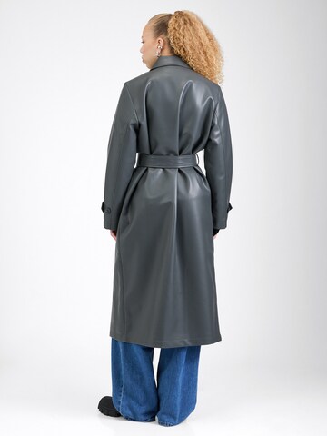 VERO MODA Mantel 'VMAMALIE' in Grau