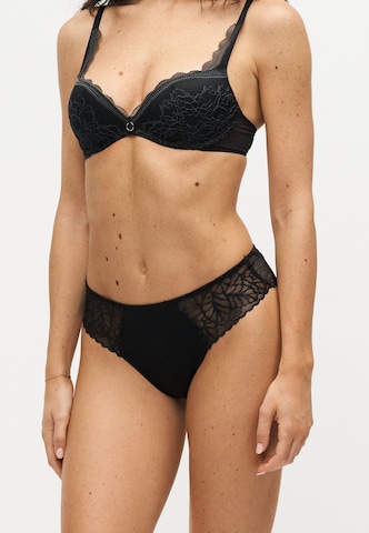 TRIUMPH Slip 'Pretty' - fekete