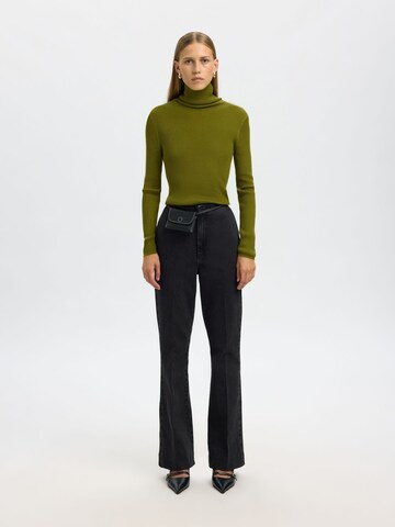 SELECTED Flared Jeans in Schwarz