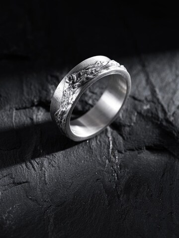 REYTEL Ring 'MOUNTAINS' in Zilver