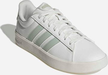 ADIDAS SPORTSWEAR - Sapatilhas baixas 'Grand Court 3.0' em branco: frente