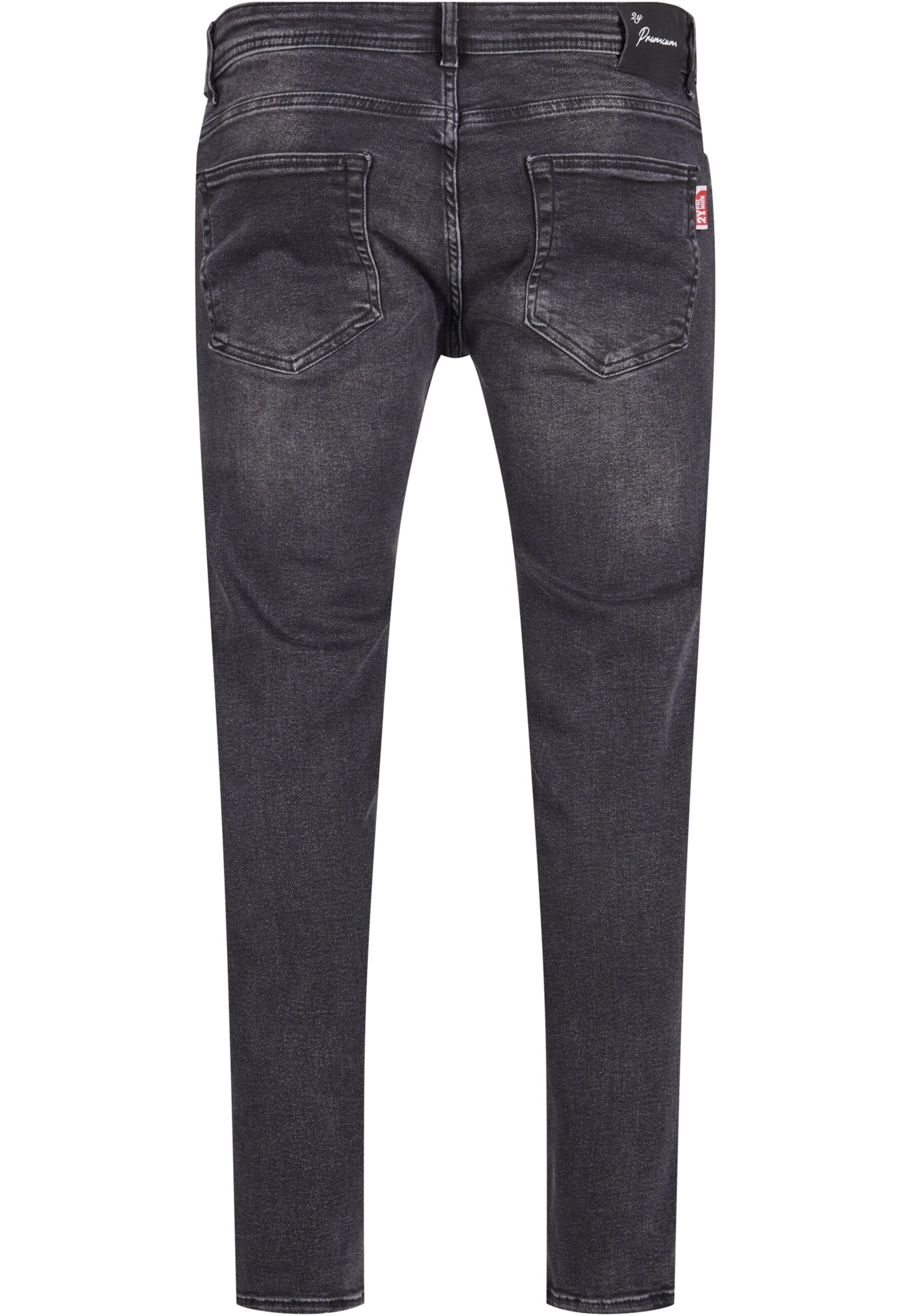 2Y Premium Regular Jeans in Black