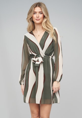 Abito di Cloud5ive in verde: frontale