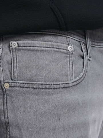 regular Jeans 'Mike' di JACK & JONES in grigio