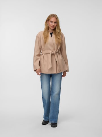 Manteau mi-saison 'VMBabettenora' VERO MODA en marron
