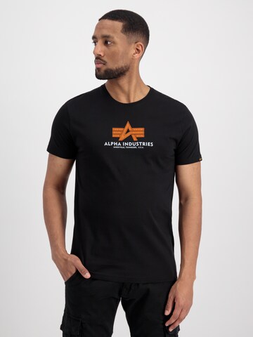 ALPHA INDUSTRIES Футболка в Черный: спереди