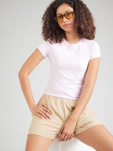 Nike Sportswear Μπλουζάκι 'CHLL' σε ροζ: μπροστά