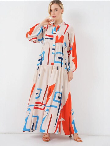 Bigdart Dress in White: front