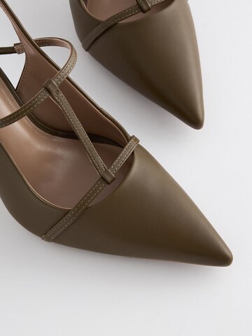 Escarpins à bride arrière 'Forever Comfort®' Next en vert