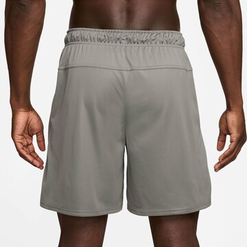 NIKE Regular Funktionsshorts 'DF FLEX' in Grün