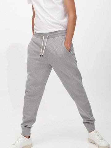 SANVT Regular Pants 'The Perfect Sweatpants' in Grey: front