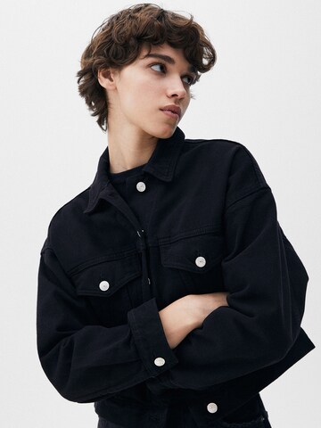 Veste mi-saison Pull&Bear en noir