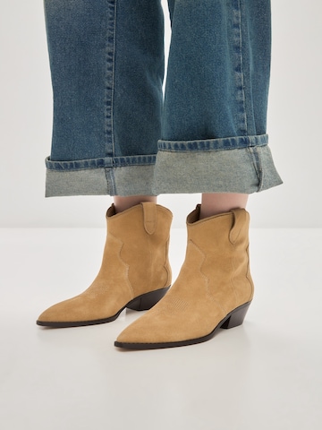 CESARE GASPARI Cowboystiefel in Beige