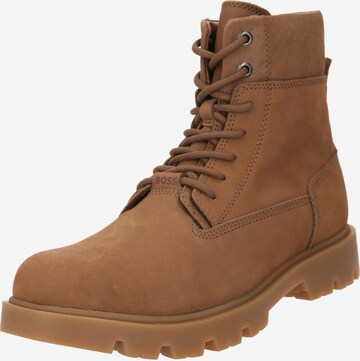 BOSS - Botas com atacadores 'Adley' em castanho: frente