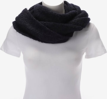 Marc Cain Scarf & Wrap in One size in Blue: front