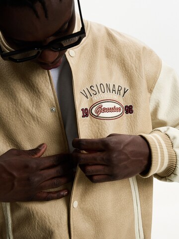 Veste mi-saison Bershka en beige