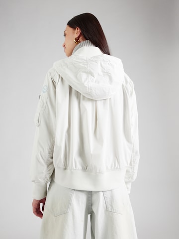 No. 1 Como Between-Season Jacket 'TRACY' in White