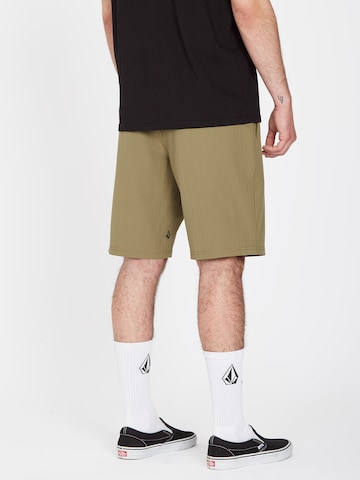 Volcom Regular Shorts in Grün