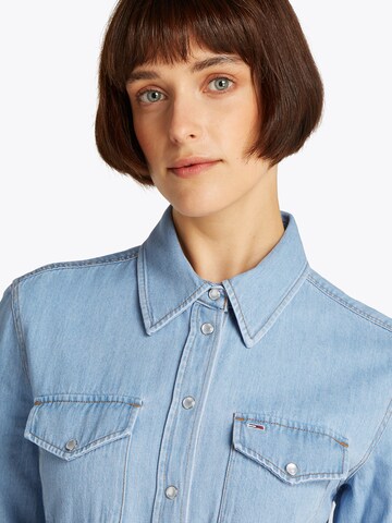 Tommy Jeans Blusekjole i blå