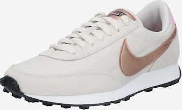 Nike Sportswear Matalavartiset tennarit 'Nike DBreak' värissä beige: edessä