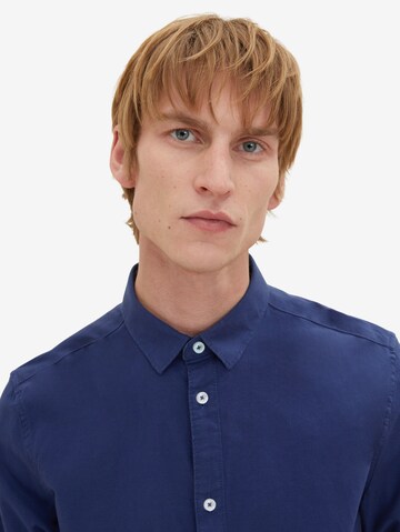 TOM TAILOR - Regular Fit Camisa em azul