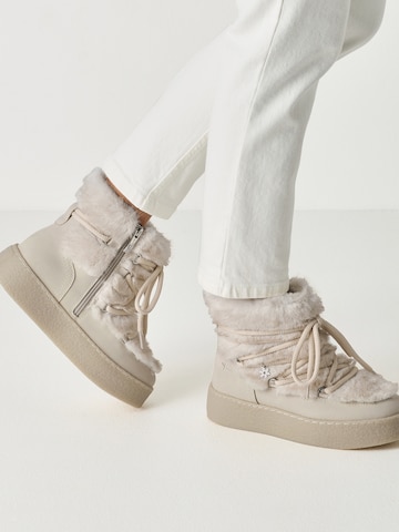Tamaris Snowboots in Beige