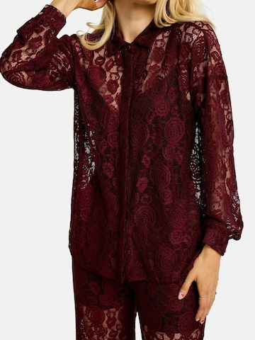 Liberte Essentiel Shirt ' LACY ' in Red: front