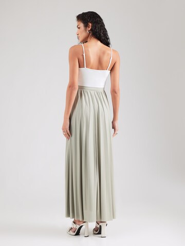 Robe 'Mara' ABOUT YOU en vert