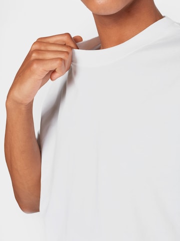 Urban Classics - Camiseta en blanco