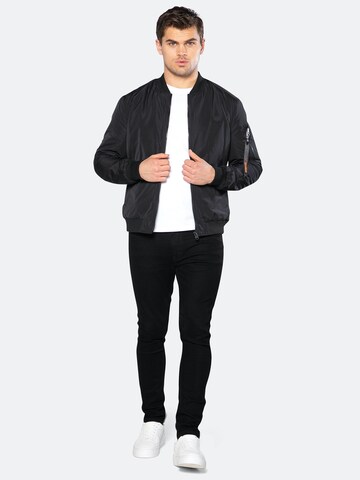 ThreadbarePrijelazna jakna - crna boja
