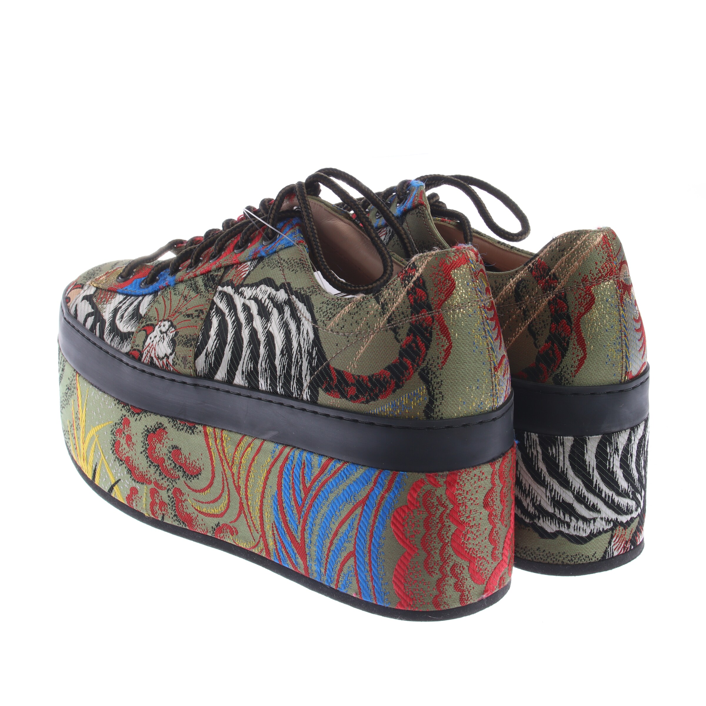 Gucci Flats & Loafers in 39 in Mixed colors