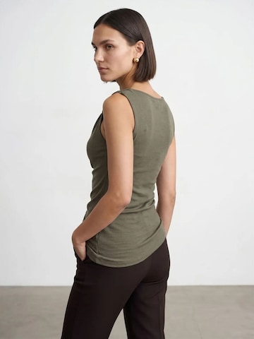 Dilvin Top in Green