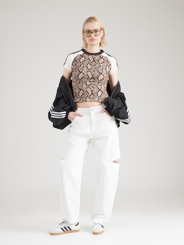 T-shirt 'CALI' ADIDAS ORIGINALS en blanc