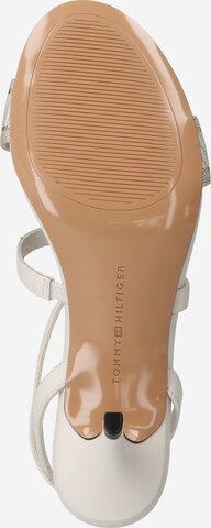 TOMMY HILFIGER - Sandalias con hebilla en blanco