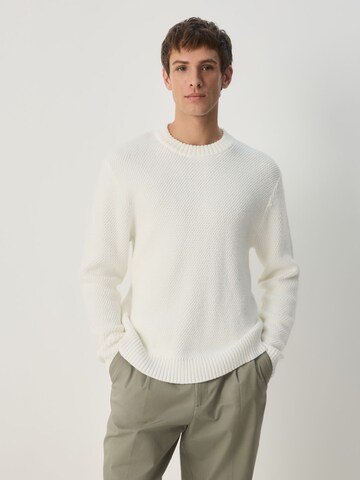 Next Pullover in Weiß: Vorderseite