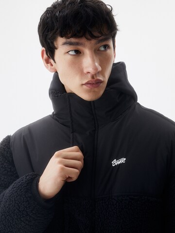 Pull&Bear Between-season jacket in Black