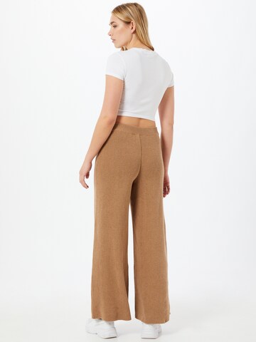 NU-IN - Pierna ancha Pantalón en marrón