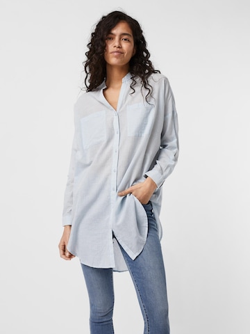 VERO MODA Blouse 'Isabell' in Blauw: voorkant